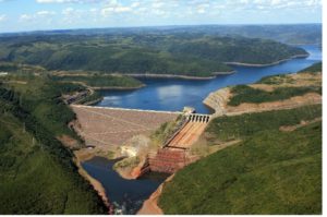 Usina Hidrelétrica de Barra Grande - Pinhal da Serra (foto //www.baesa.com.br/)
