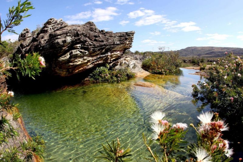 Parque Biribiri (Foto: http://rosadaserra.blogspot.com.br/2013/05/parque-estadual-do-biribiri-diamantina.html) Parque Biribiri (Foto: http://rosadaserra.blogspot.com.br/2013/05/parque-estadual-do-biribiri-diamantina.html)