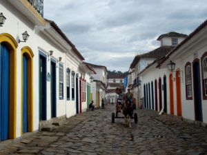 Centro Historico de Paraty (foto https://garfosequartos.com/2012/08/11)