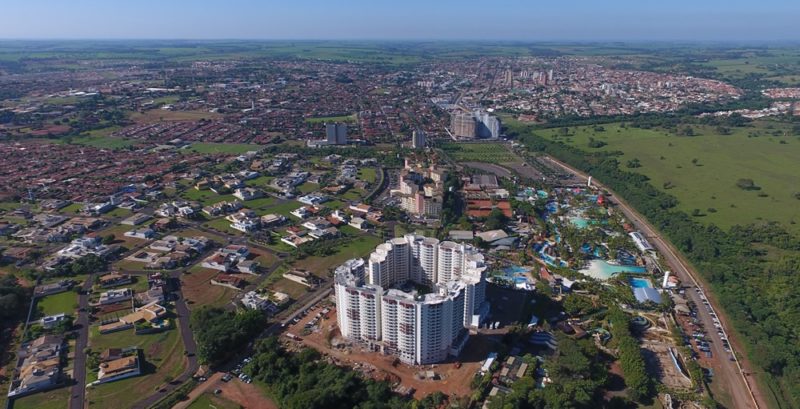 Olímpia, considerada a capital nacional do folclore e repleta de atrações