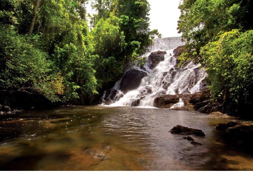 Vale a pena conhecer as belas cachoeiras de Itacaré