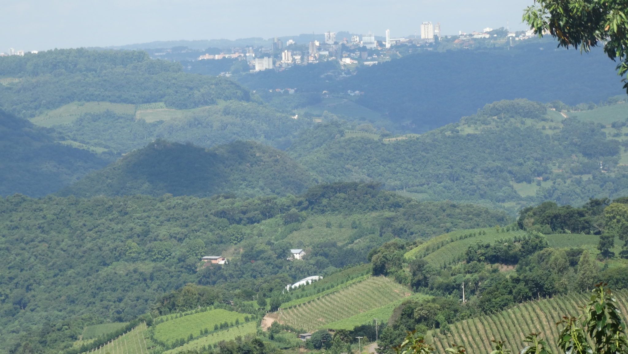Monte Belo do Sul, pequena, bela e aconchegante