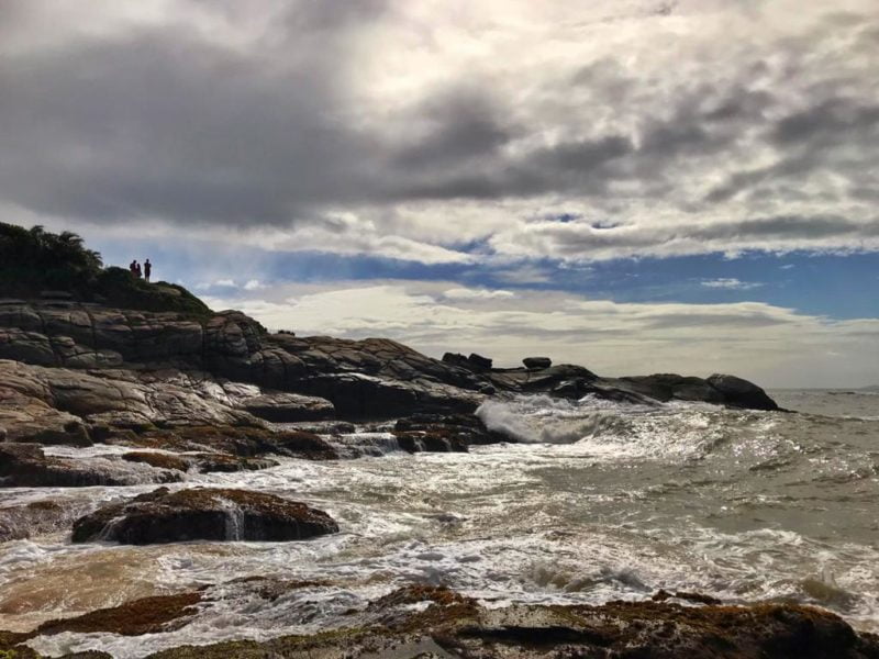 Hotéis em Rio das Ostras, belo destino do litoral fluminense