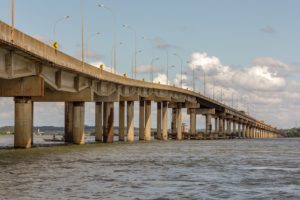 Guaíra - Ponte Ayrton Senna (foto http://www.viajeparana.com/Guaira)