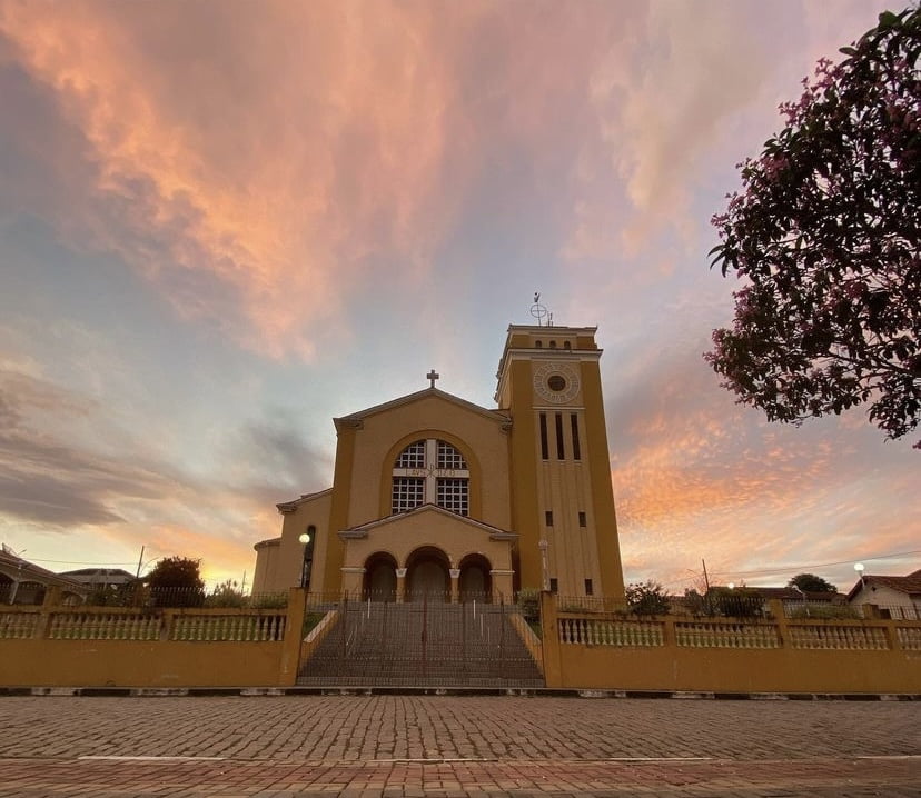 Igreja Matriz Senhor Bom Jesus (Instagram: afabiribeiro)