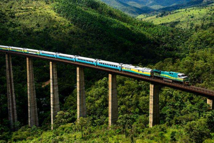 Trem da Vale entre BH e Vitória (imagem: Divulgação)