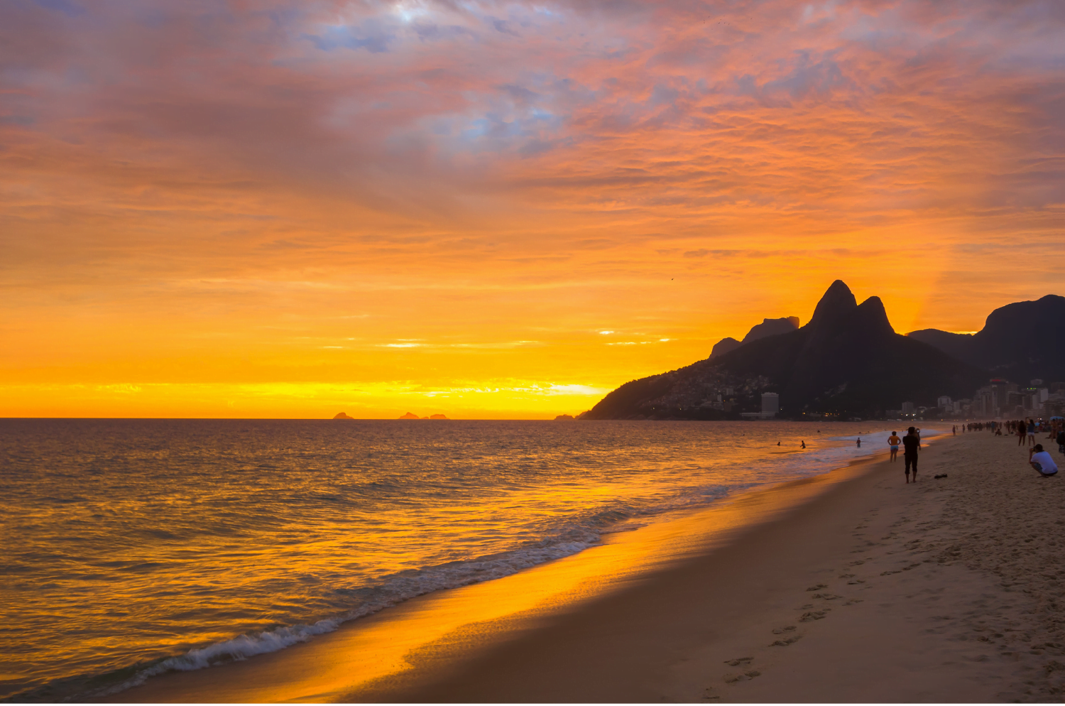 Melhor pôr do sol do mundo (imagem: Canva)