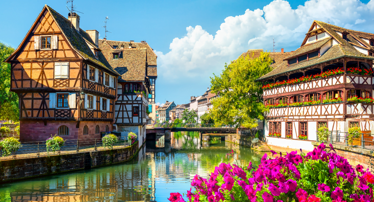 Estrasburgo - França - Melhores cidades para viajar na Europa (imagem: Canva)