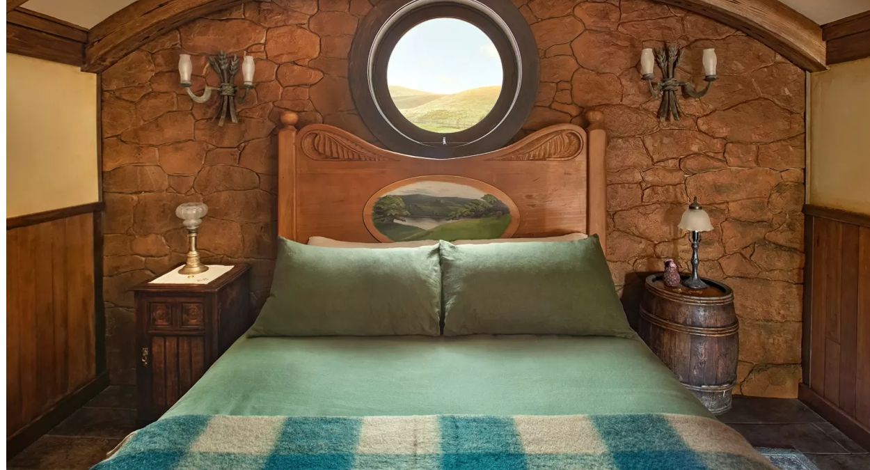 Hobbiton Nova Zelândia (imagem: Divulgação/Airbnb)