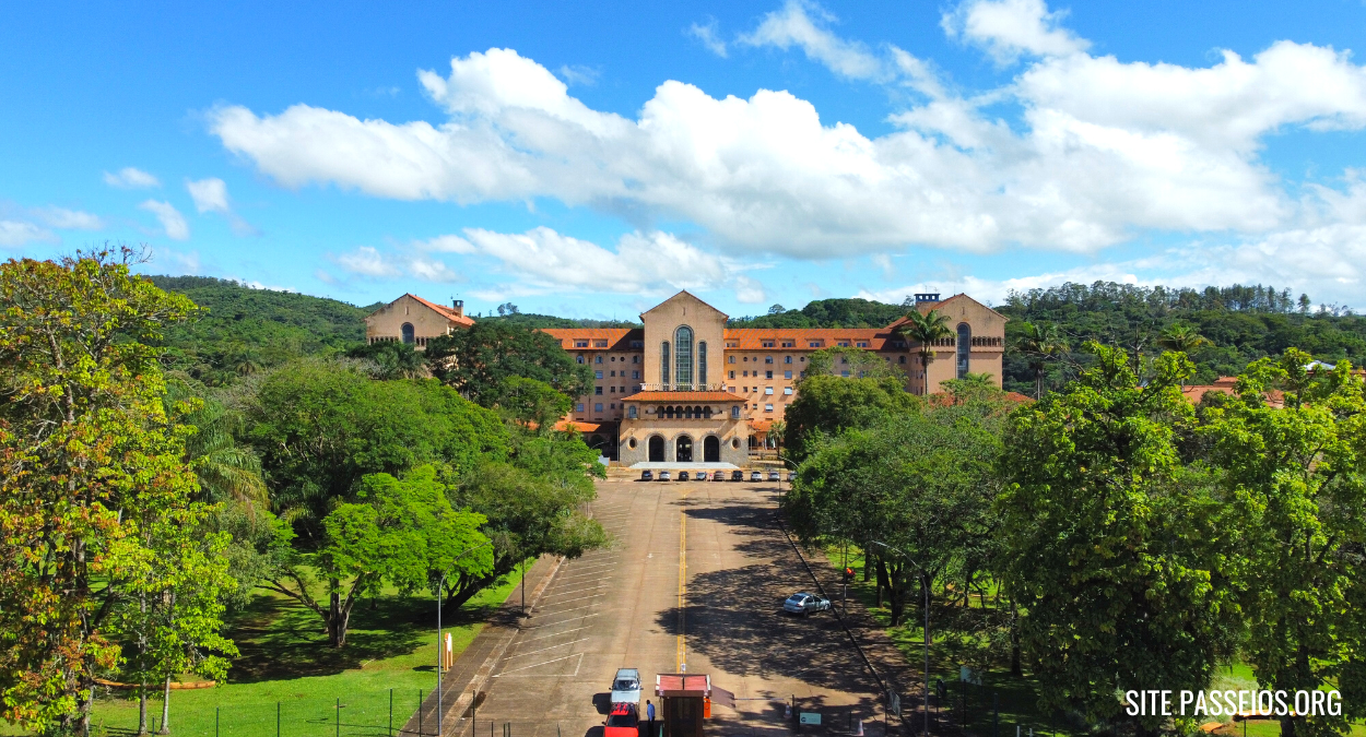 Grande Hotel Araxá (www.passeios.org)