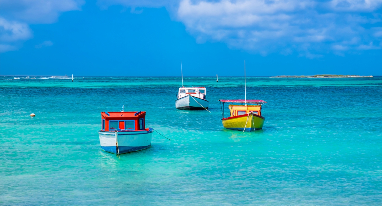 Voo entre Belo Horizonte e Aruba começa a ser operado nesta segunda, dia 27 (imagem: Getty Images via Canva)