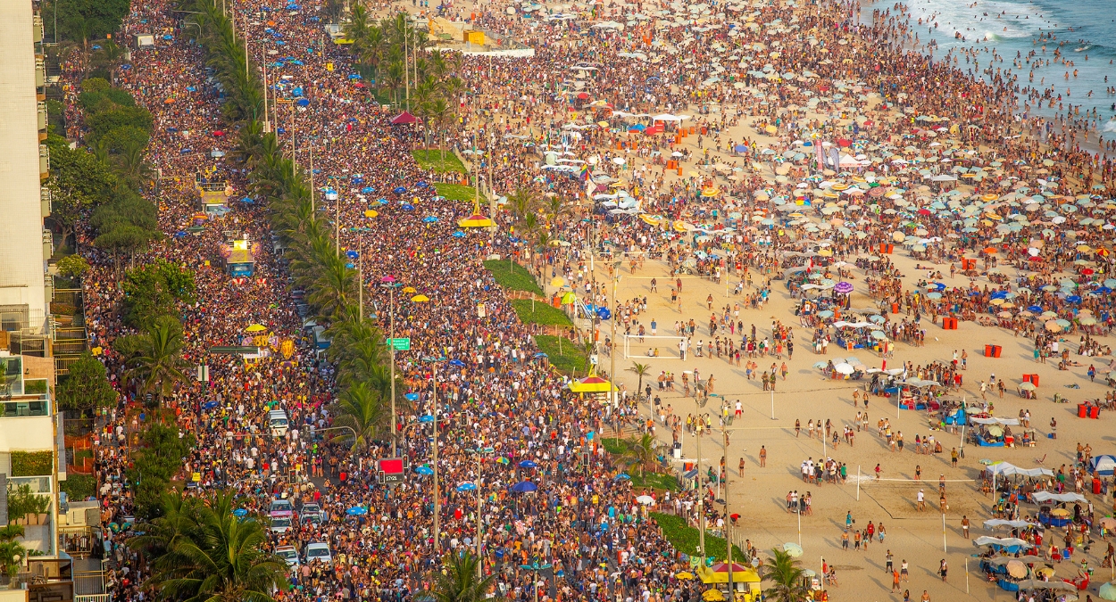 Carnaval Cabo Frio (imagem: Canva)