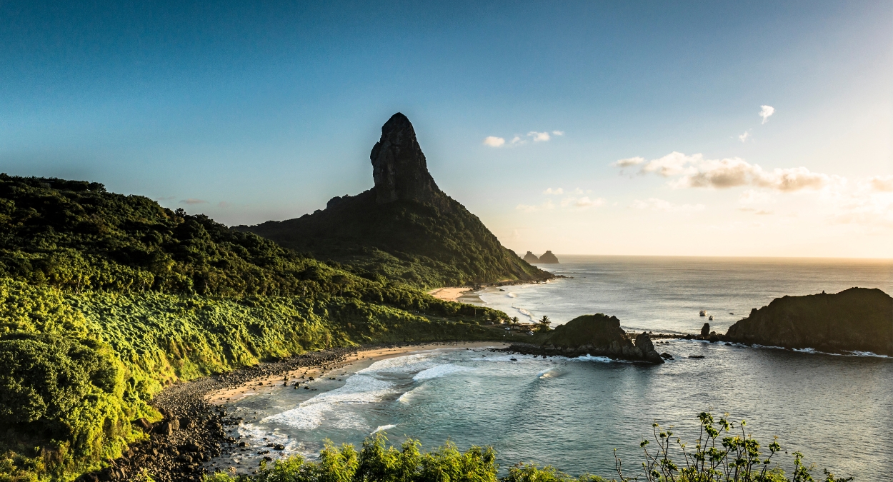 Fernando de Noronha (imagem: Canva)