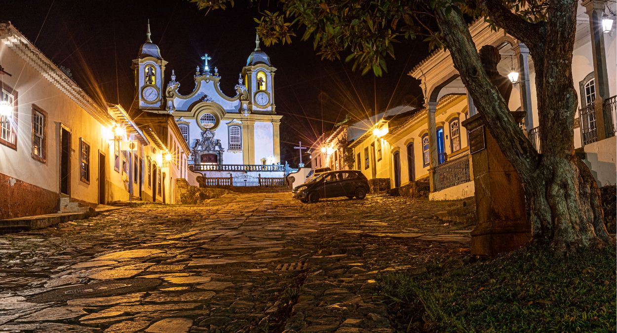 Tiradentes (imagem: Canva)