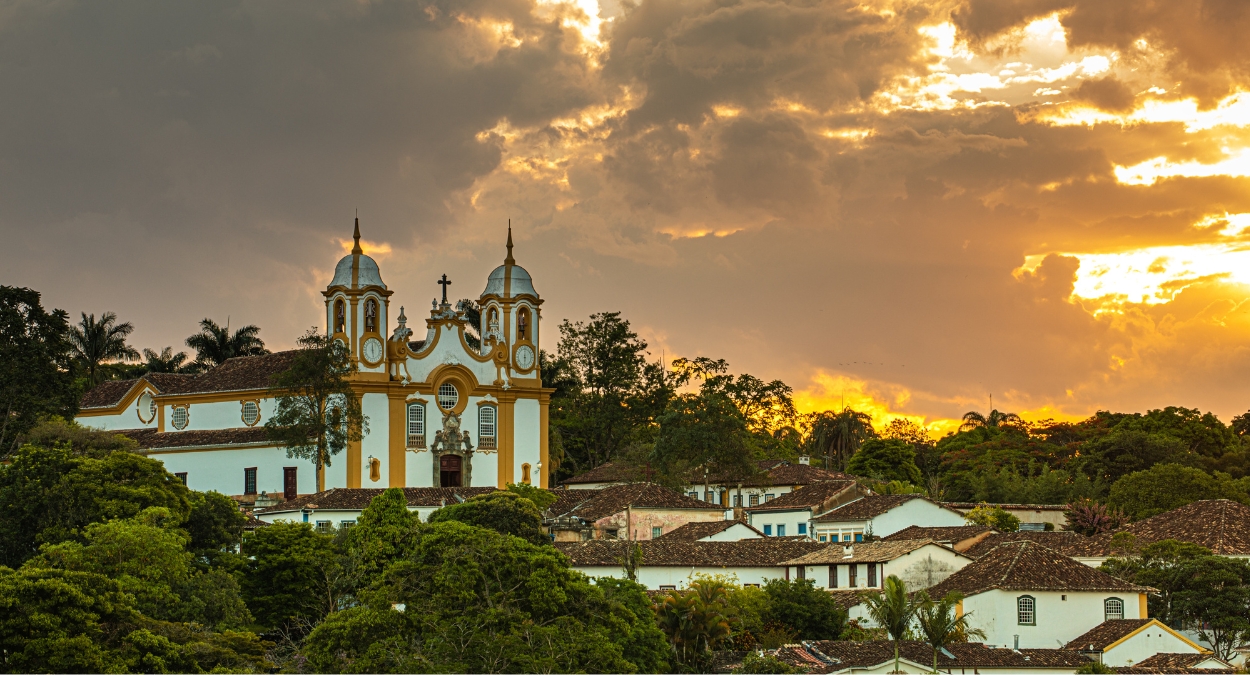 Tiradentes (imagem: Canva)