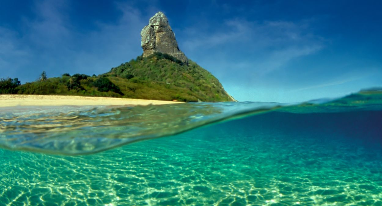 Fernando de Noronha (imagem: Canva)