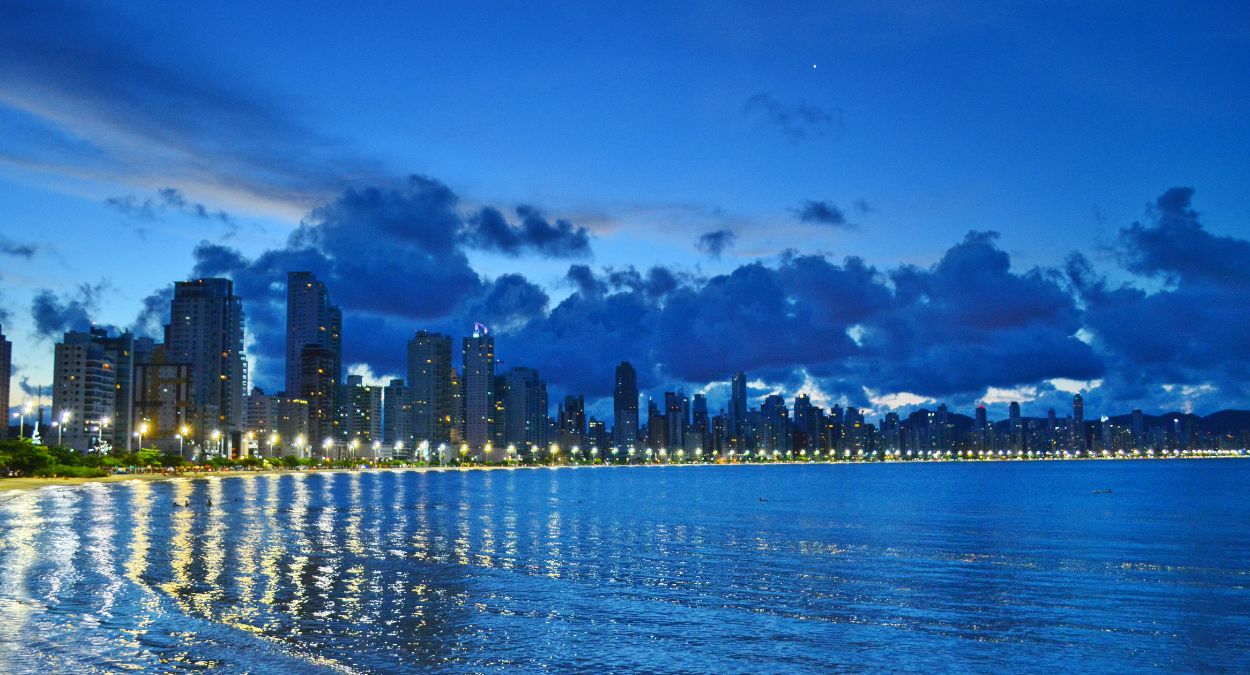 Camboriú (imagem: Canva)