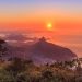 Por do Sol na Pedra da Gávea (imagem: Canva)