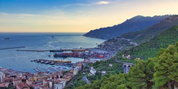 Salerno (imagem: Canva)