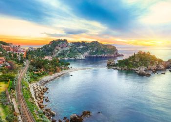 Taormina (imagem: Canva)