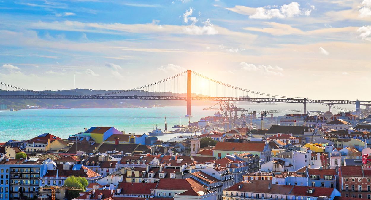 Lisboa (imagem: Canva)