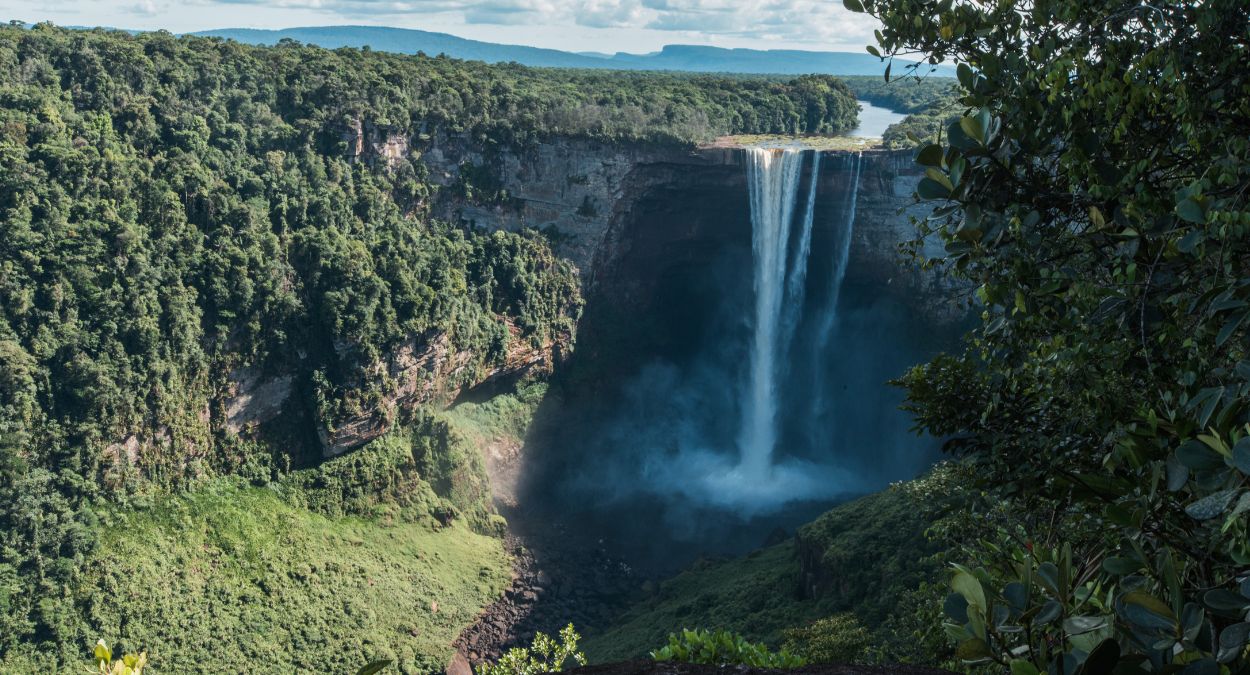 Guiana - Parque Nacional de Kayeteur (imagem: Canva)
