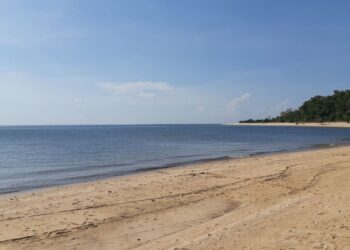 Praia em Alter do Chão (imagem: Canva)