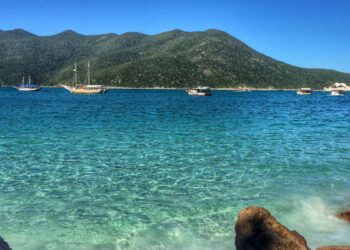 Arraial do Cabo (imagem: Canva)