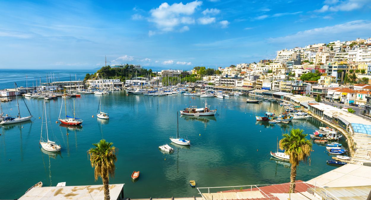 Marina de Atenas (imagem: Canva)