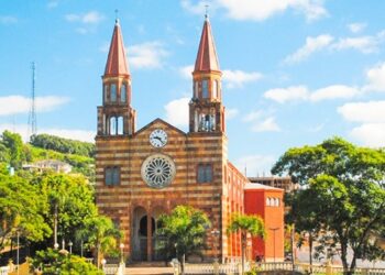Igreja Matriz de São Pedro (imagem: Reprodução/Diocese de Santa Cruz do Sul)