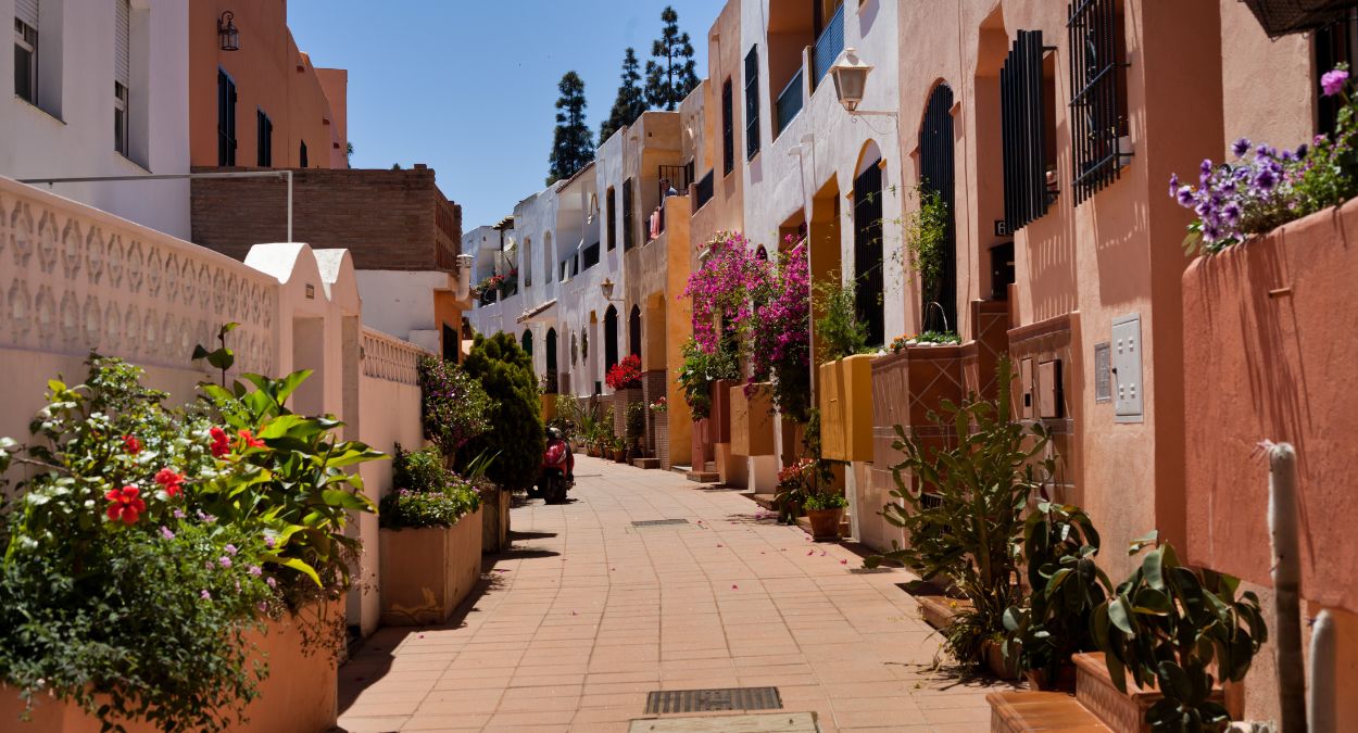 Marbella (imagem: Canva)