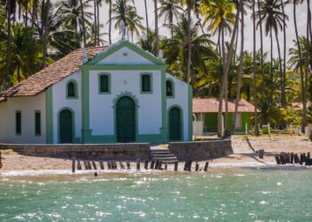 Réveillon em Carneiros: o que fazer, onde ficar e roteiro completo para aproveitar a virada