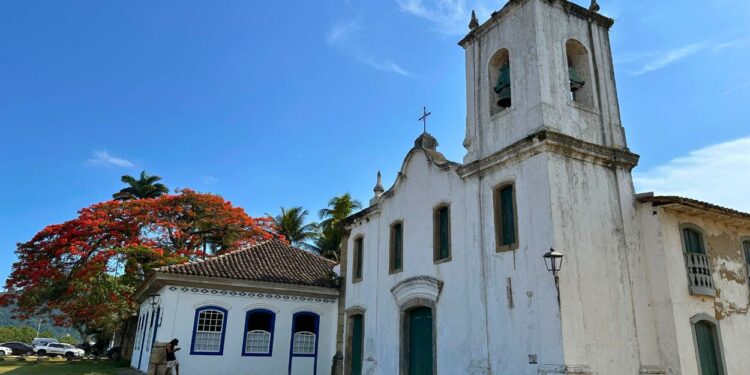 Paraty (imagem: Ângela Quinelato - www.passeios.org)