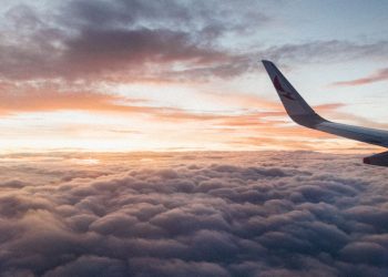 Como planejar uma viagem de casal gastando pouco: guia definitivo para 2026
