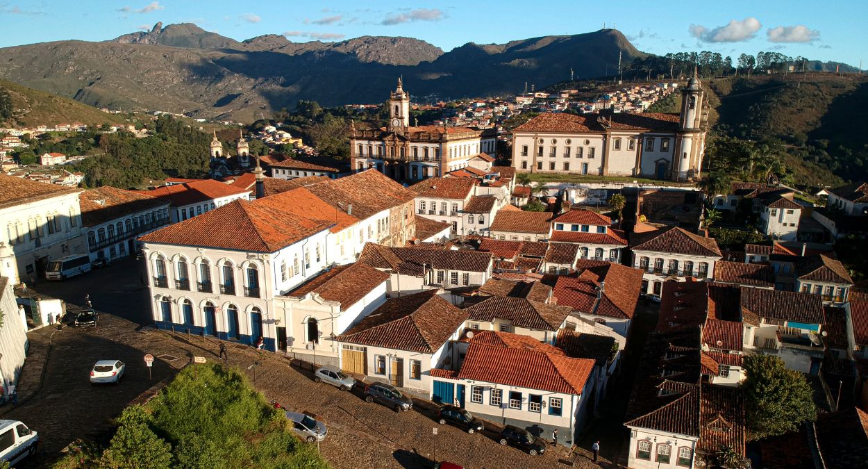 Ouro Preto - MG (imagem: cesarvr de Getty Images via Canva)