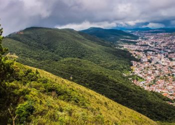 Poços de Caldas (imagem: Gustavo_Asciutti de Getty Images via Canva)